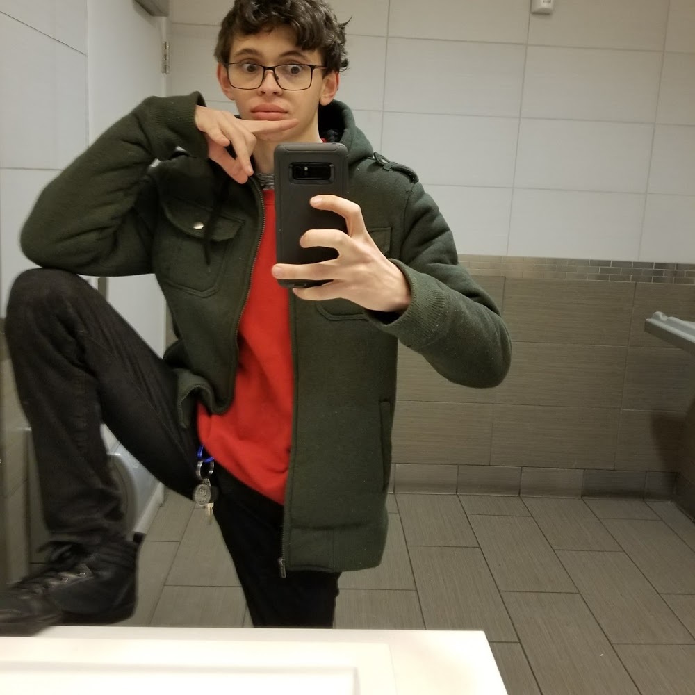 Meet your Posher, Ray